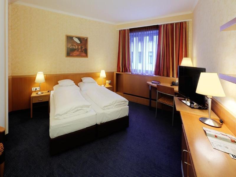 Hotel Strudlhof Viyana Dış mekan fotoğraf